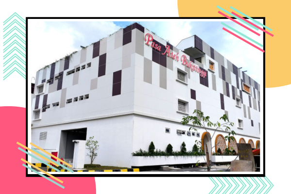 Pusat Pertokoan Pasar Atas